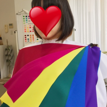 黒が似合い、重い色だとより瞳が輝くウィンターカラー